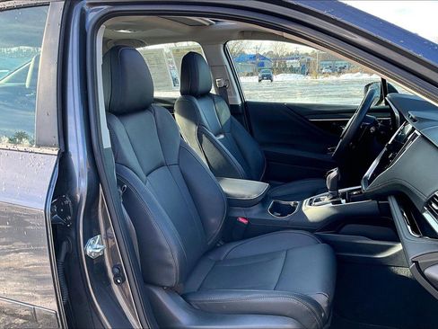 Used 2025 Subaru Legacy Limited image 7