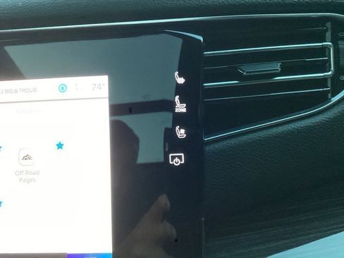 Used 2022 Jeep Wagoneer Series II w/ Premium Group I image 61