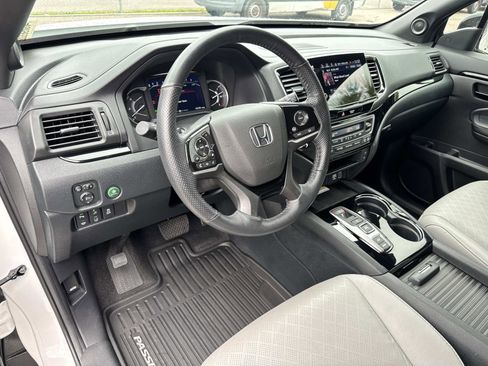 Used 2023 Honda Passport Elite image 24