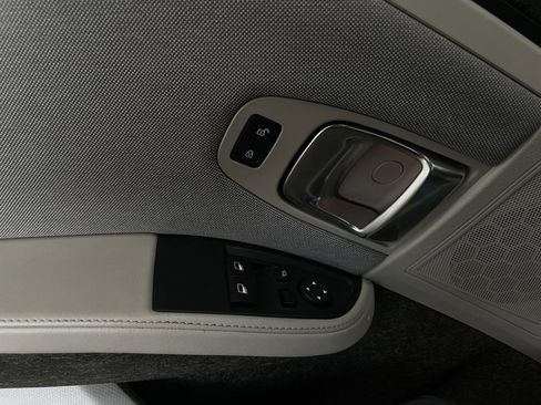 Used 2019 BMW i3 image 23