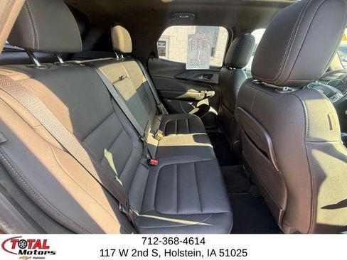 Used 2021 Chevrolet TrailBlazer ACTIV w/ Sun and Liftgate Package AWD/4WD image 17