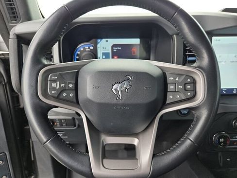 Certified 2024 Ford Bronco Black Diamond AWD/4WD image 31
