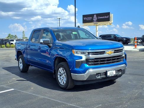 Used 2023 Chevrolet Silverado 1500 LT AWD/4WD image 30