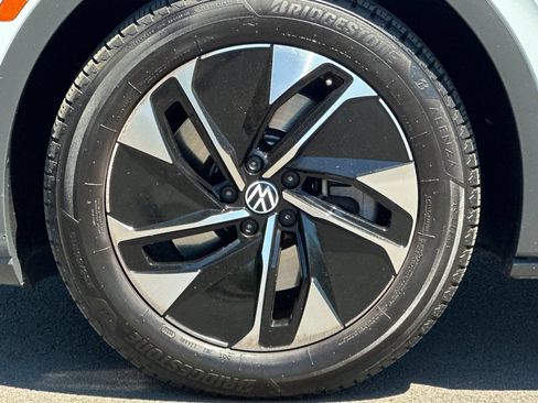 Used 2022 Volkswagen ID.4 Pro S RWD image 32