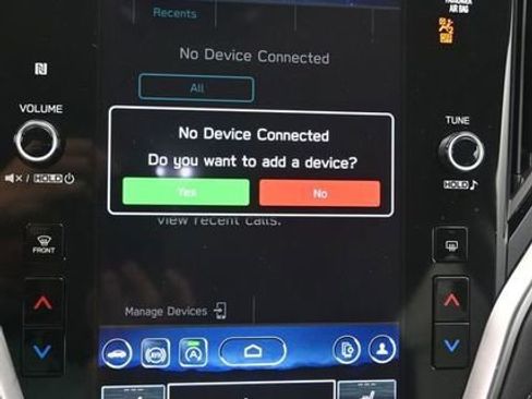 Used 2025 Subaru Outback Premium image 11