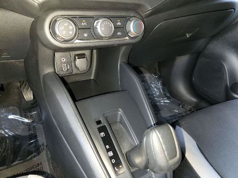 Certified 2025 Nissan Versa S w/ Trunk Package FWD image 21