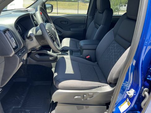 New 2026 Nissan Frontier SV RWD image 9