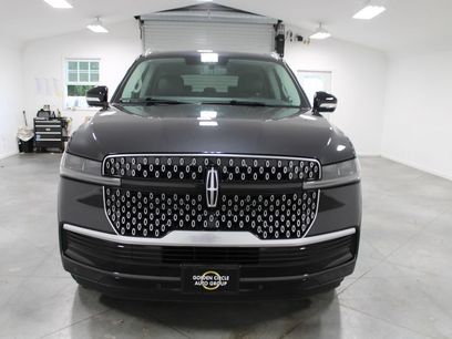 New 2027 Lincoln Navigator L Reserve