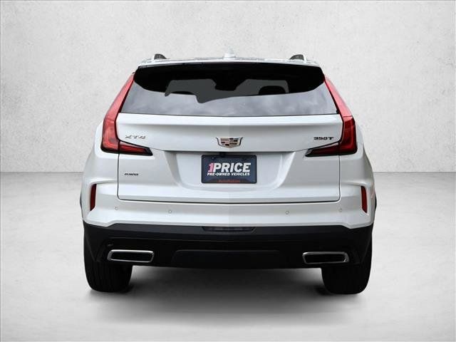 Used 2024 Cadillac XT4 Premium Luxury AWD/4WD image 9