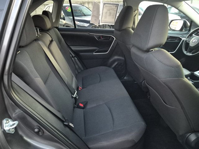 Used 2025 Toyota RAV4 LE AWD/4WD image 7