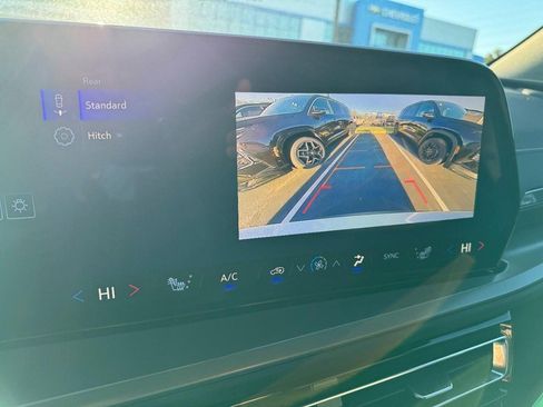 New 2026 Chevrolet Traverse LT w/ Midnight/Sport Edition image 17