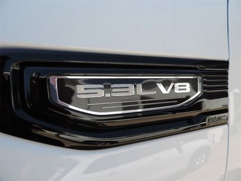 New 2025 GMC Sierra 1500 Elevation w/ Elevation Premium Package image 14