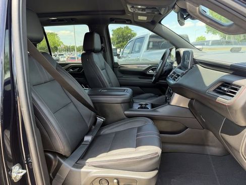 Used 2023 Chevrolet Tahoe RST AWD/4WD image 32