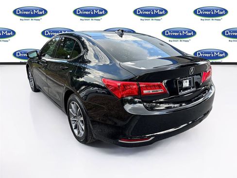 Used 2020 Acura TLX FWD image 5