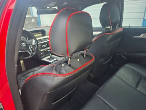 Used 2013 Mercedes-Benz C 250 Sedan w/ Multimedia Pkg image 15