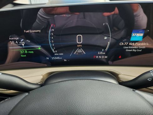 Used 2024 Cadillac XT4 Premium Luxury w/ Technology Package FWD image 15