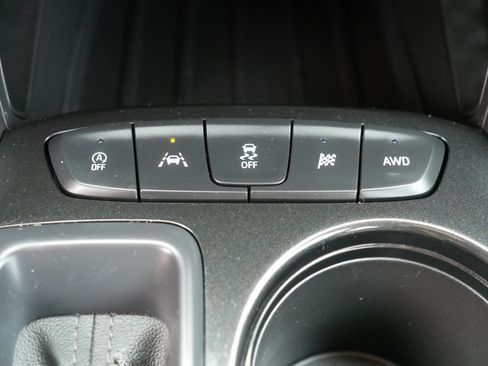 Used 2023 Chevrolet TrailBlazer LS AWD/4WD image 32