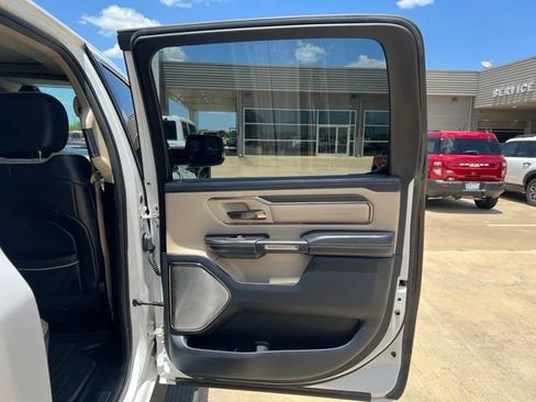 Used 2019 RAM 1500 Limited AWD/4WD image 19