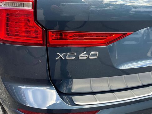 Certified 2023 Volvo XC60 B5 Plus w/ Climate Package image 30