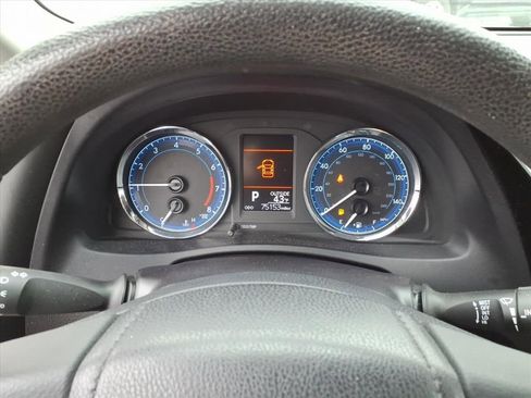 Used 2017 Toyota Corolla LE w/ Carpet Mat Package (TMS) image 18