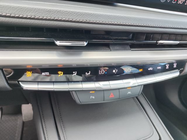 Used 2025 Cadillac XT4 Premium Luxury AWD/4WD image 27