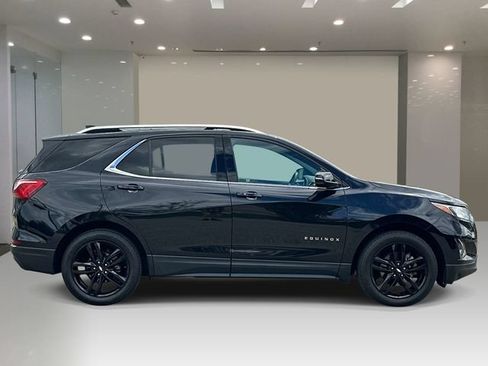Used 2020 Chevrolet Equinox LT w/ Sport Edition FWD image 5