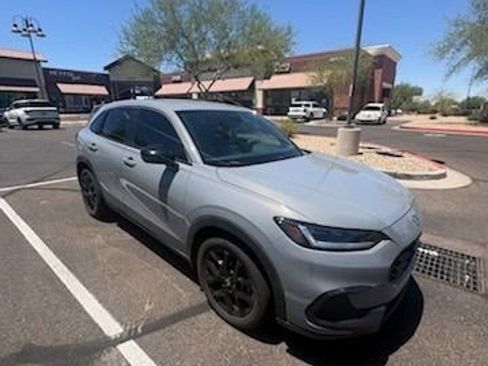 Used 2023 Honda HR-V Sport image 1