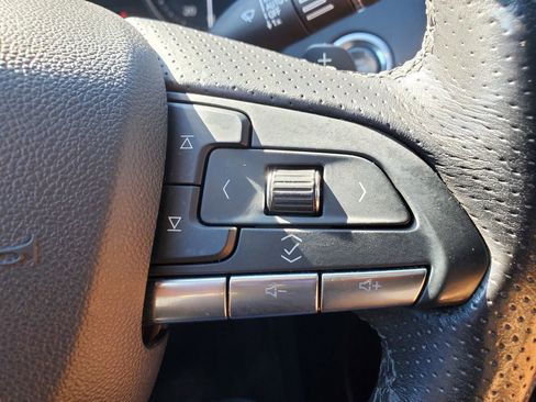 Used 2020 Cadillac XT4 Sport image 28