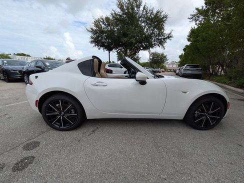 New 2026 MAZDA MX-5 Miata RF Grand Touring RWD image 4