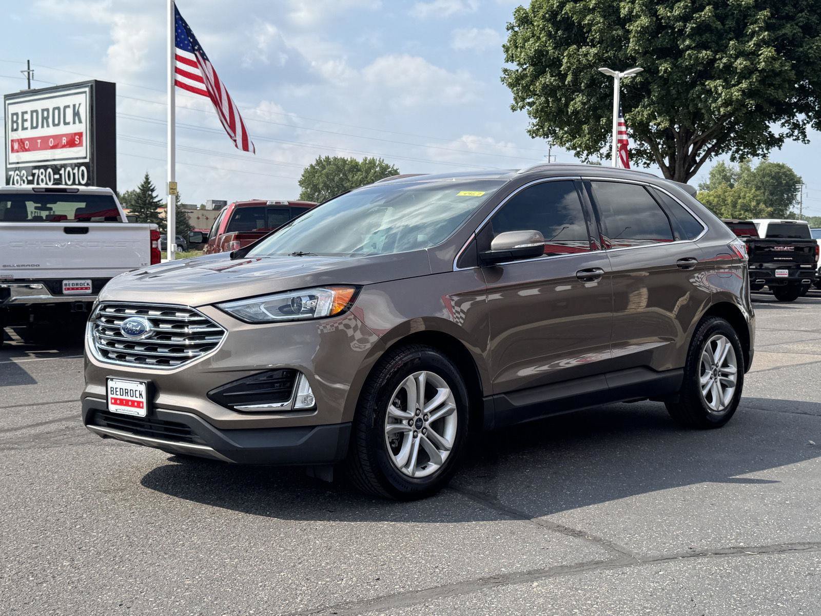 Used 2019 Ford Edge SEL w/ Equipment Group 201A FWD image 3