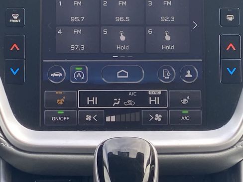 Used 2024 Subaru Outback Onyx Edition image 18