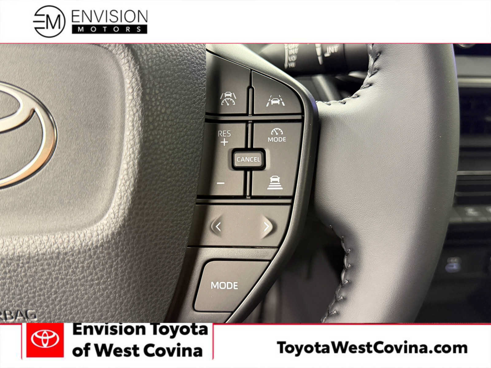 New 2027 Toyota Prius LE FWD image 21