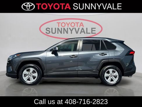 Used 2021 Toyota RAV4 XLE w/ Convenience Package AWD/4WD image 7