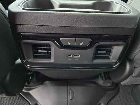 New 2026 GMC Sierra 3500 AT4 w/ AT4 Premium Plus Package AWD/4WD image 12