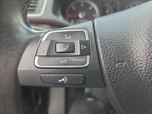 Used 2014 Volkswagen Passat TDI SEL Premium FWD image 24