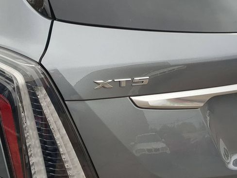 Used 2020 Cadillac XT5 Sportv AWD/4WD image 16
