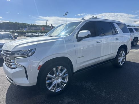 Used 2021 Chevrolet Tahoe High Country AWD/4WD image 1