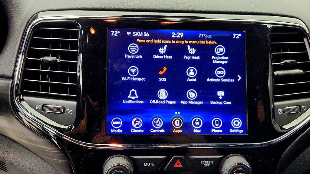 Used 2021 Jeep Grand Cherokee Laredo X AWD/4WD image 19