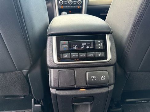 Used 2019 Subaru Ascent Limited w/ Popular Package #2A image 19