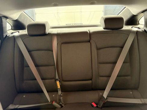 Used 2022 Chevrolet Malibu LT image 34