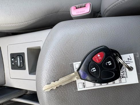 Used 2007 Toyota RAV4 Limited image 21