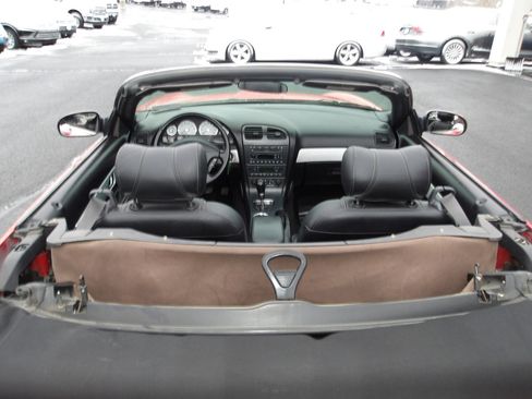 Used 2003 Ford Thunderbird image 12