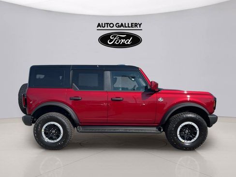 New 2026 Ford Bronco Outer Banks w/ Sasquatch Package AWD/4WD image 4