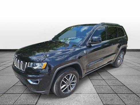 Used 2020 Jeep Grand Cherokee Laredo w/ Quick Order Package 2BN North AWD/4WD image 1