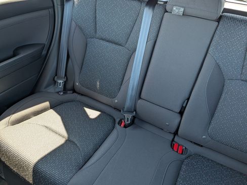 Certified 2025 Subaru Forester Premium AWD/4WD image 12