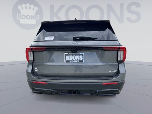 New 2026 Ford Explorer ST-Line w/ ST-Line Street Pack AWD/4WD image 5