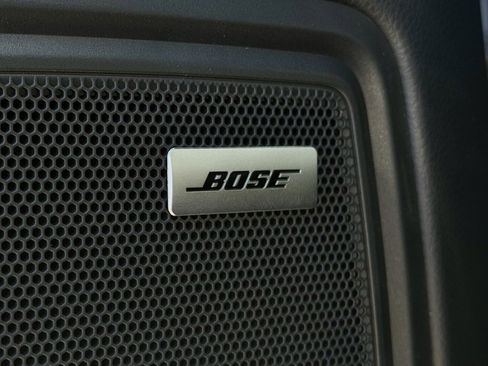 Used 2025 Porsche Macan image 50