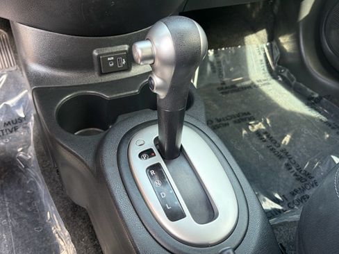 Used 2019 Nissan Versa SV FWD image 26
