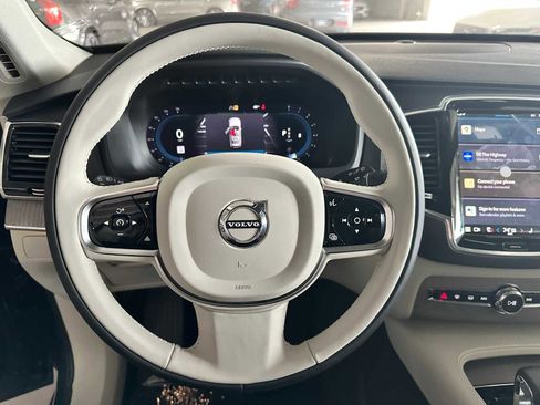 Used 2023 Volvo XC90 B5 Plus w/ Protection Package Premier image 20