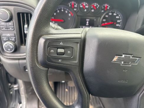 Used 2021 Chevrolet Silverado 1500 Custom Trail Boss AWD/4WD image 17